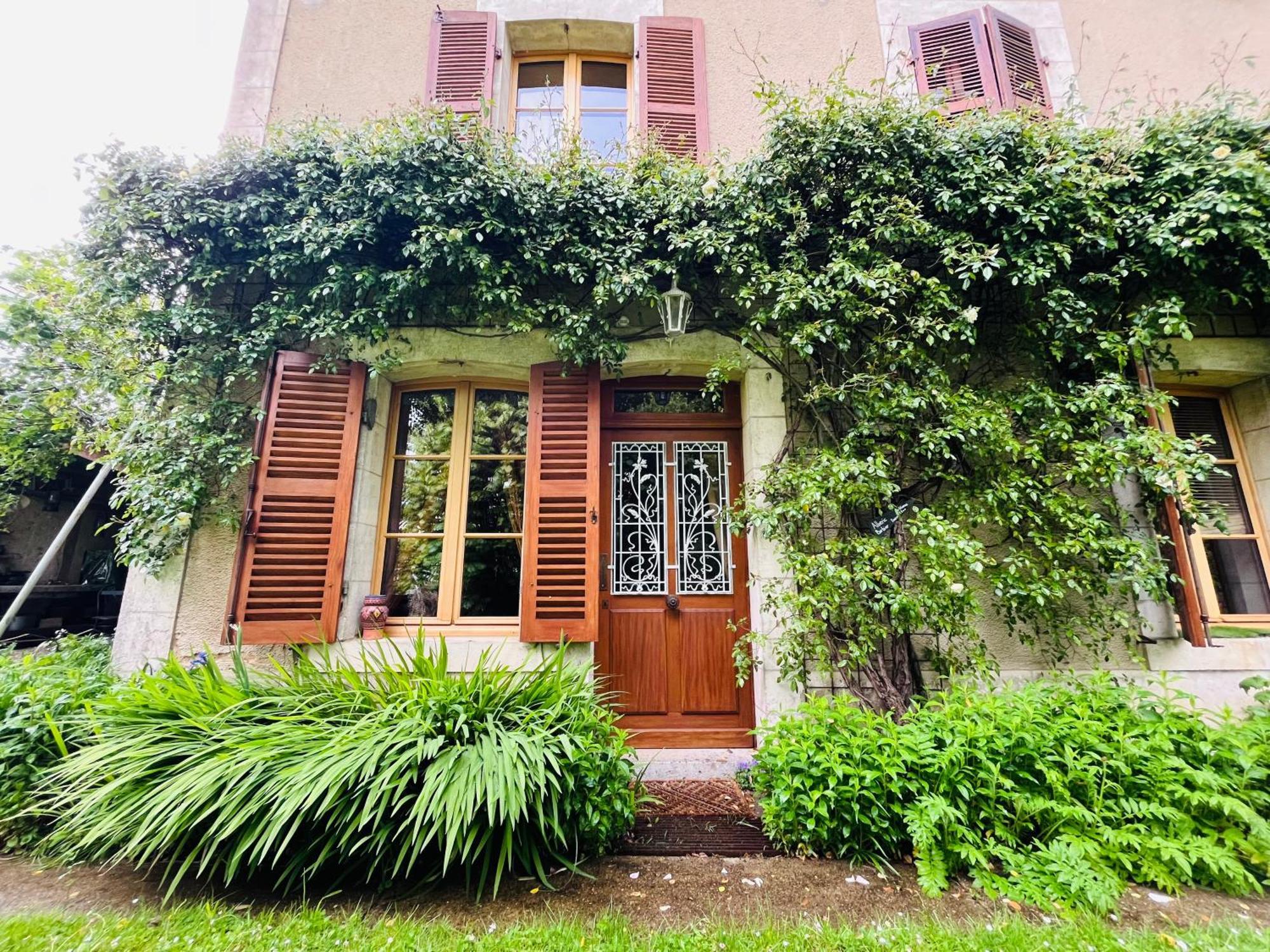 Bed and Breakfast Le Buisson De La Gariole Обиньи-сюр-Нер Экстерьер фото
