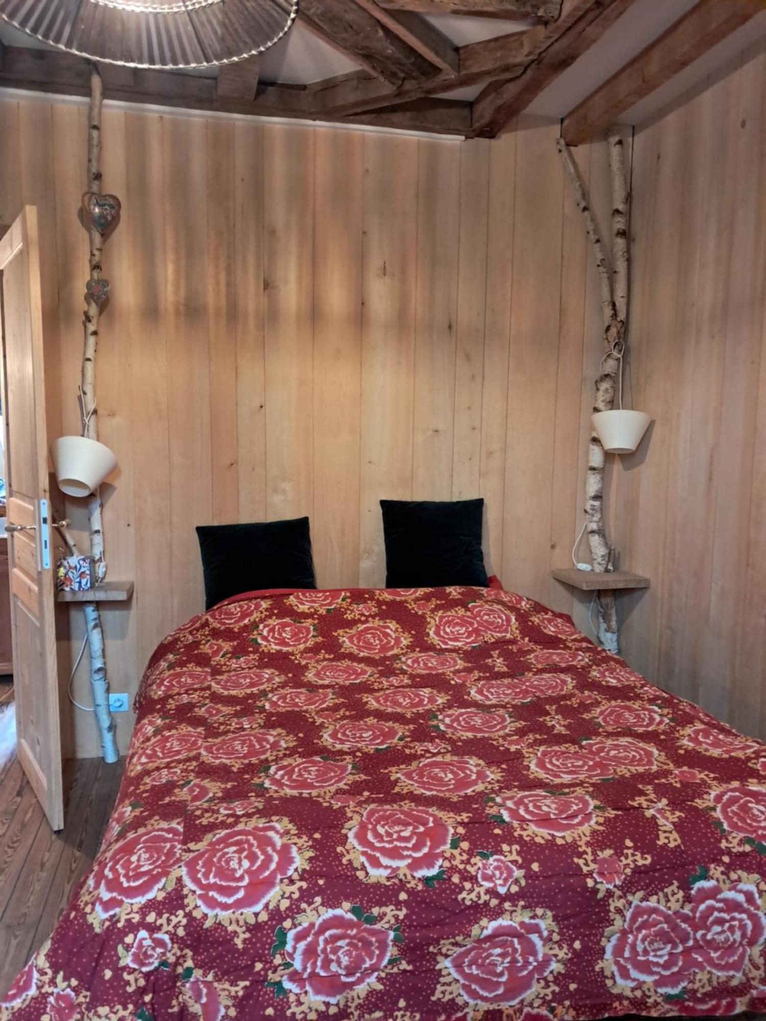 Bed and Breakfast Le Buisson De La Gariole Обиньи-сюр-Нер Экстерьер фото